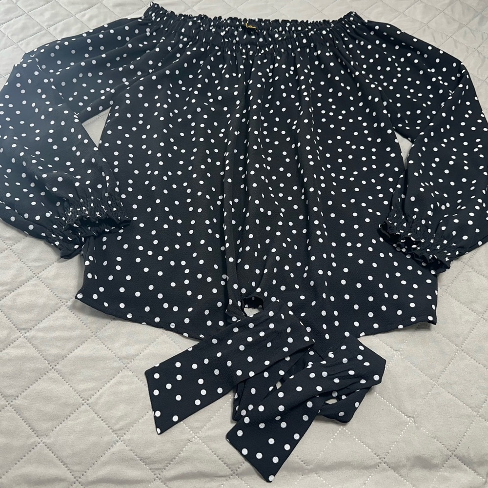Lee Black Polka Dot Off-Shoulder Long Sleeve Top